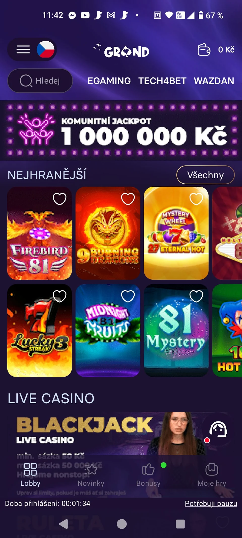 Úvodní obrazovka aplikace Grandwin na Androidu s katalogem her a spodní navigací